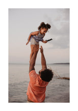 Laddar bild till gallerivisning, Fotoaffisch m/kant (porträtt) Plakana SE